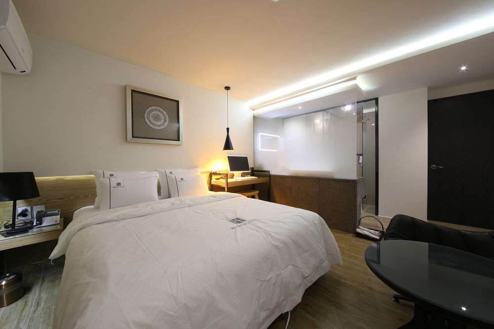 Avenue Hotel Jeonju Ngoại thất bức ảnh